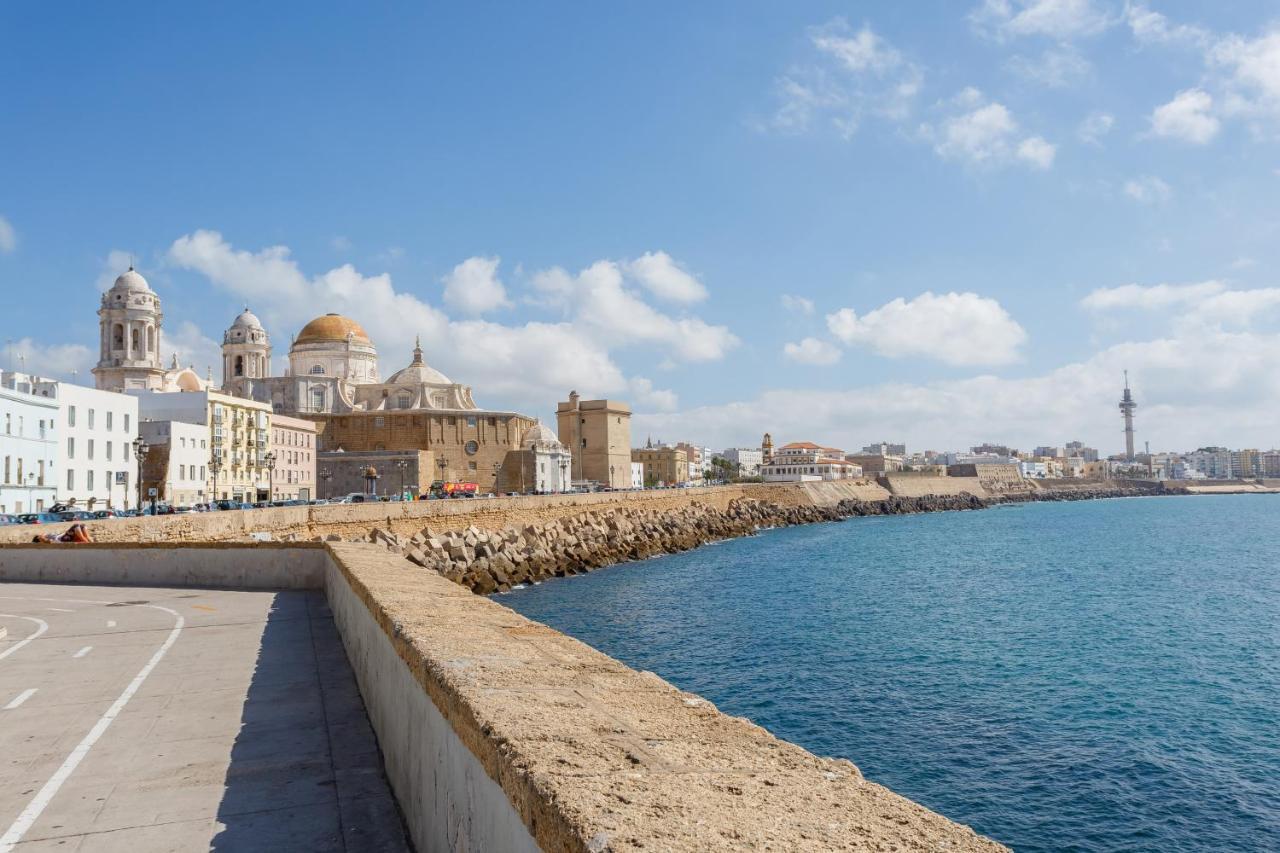 Catedral View Apartment By Cadiz4Rentals المظهر الخارجي الصورة