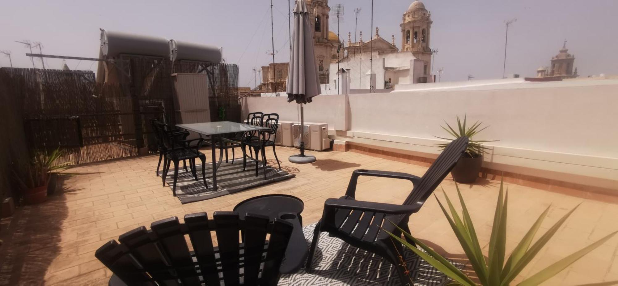 Catedral View Apartment By Cadiz4Rentals المظهر الخارجي الصورة